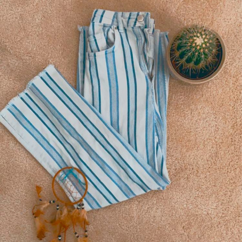 Blue and white stripped H&M pants